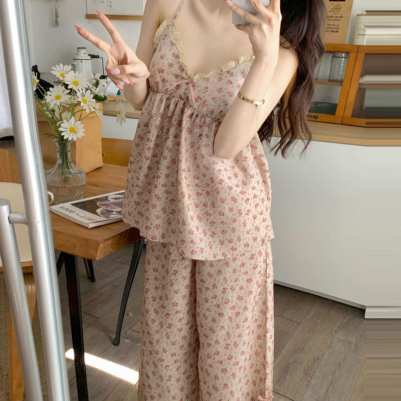 Pizsama szettek Női Elegáns alkalmi szexi, légáteresztő Ins nyári hálóruha koreai stílusú ujjatlan dögös lányoknak puha retro virágos vintage