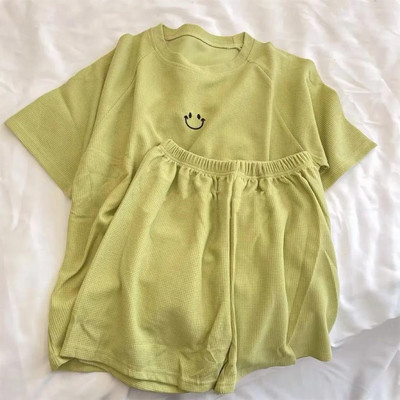 Vasaras sieviešu trikotāžas kokvilnas marle ar īsām piedurknēm šorti pidžamas uzvalks sieviešu kreps Happy Face plānas atpūtas telpa mājas pidžamas sievietēm