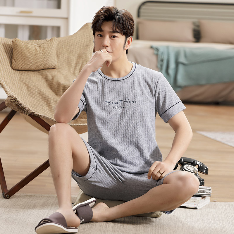 O-kaelusega pidžaamakomplekt meestele Suvised lühikesed püksid Kaheosalised magamisriided Lühikesed varrukad Big Yards 3xl 4xl Salongiriided Täispuuvillane ööpesu