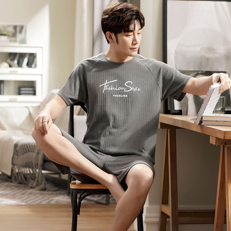 O-kaelusega pidžaamakomplekt meestele Suvised lühikesed püksid Kaheosalised magamisriided Lühikesed varrukad Big Yards 3xl 4xl Salongiriided Täispuuvillane ööpesu