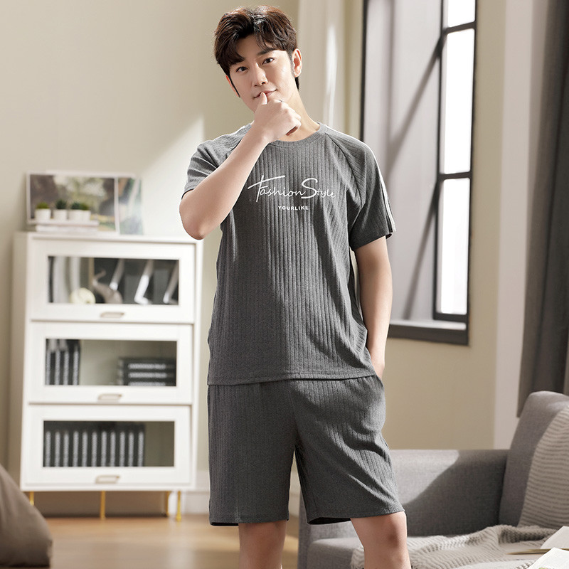O-kaelusega pidžaamakomplekt meestele Suvised lühikesed püksid Kaheosalised magamisriided Lühikesed varrukad Big Yards 3xl 4xl Salongiriided Täispuuvillane ööpesu