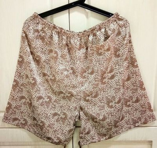 2021. Kratke svilene pidžame hlače za muškarce Labave kratke hlače satenskim printom za spavanje u velikim veličinama Preuzimanje