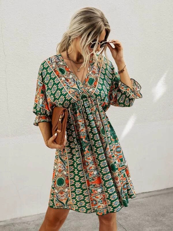 Vasaras ērtas brīvā laika kleitas ar V veida kakla izgriezumu virs ceļgaliem Mini ikdienas Floral Empire Pulovers Kokvilnas trīs ceturtdaļas sieviešu apģērbi