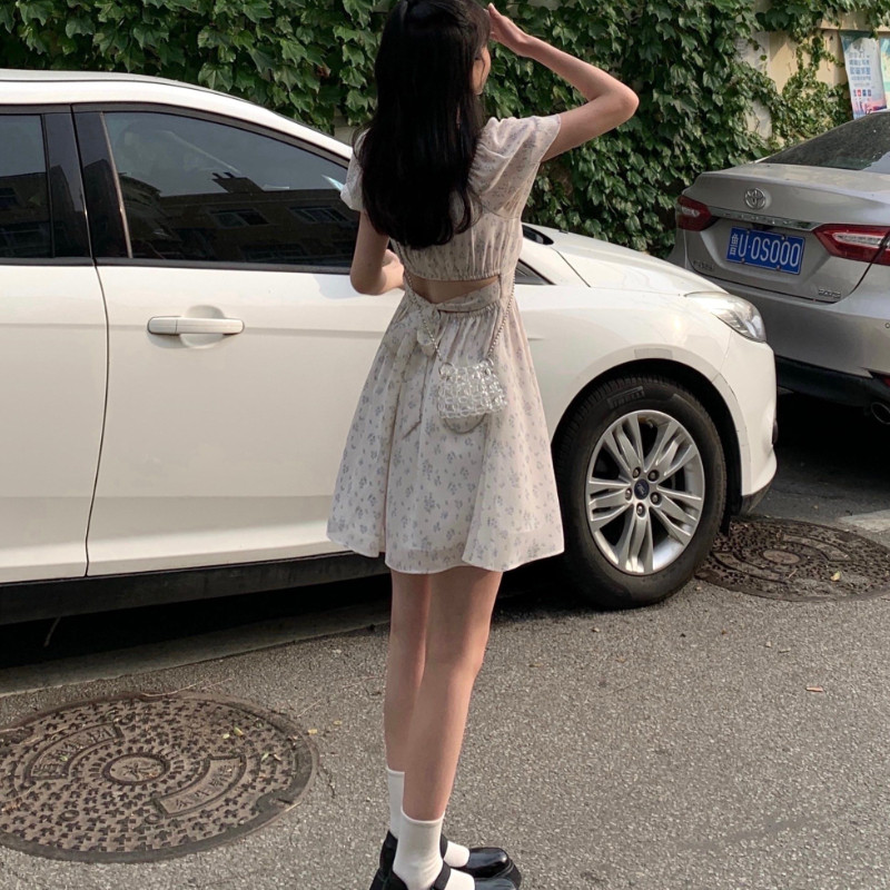 Ruhák Női Puff ujjú Ünnepi napruha Vágott virágos Dizájn Koreai Stílusú Főiskola Szép Egyszerű Divatos Nyári Vestido