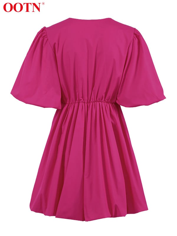 OOTN divatos alkalmi rövid ruhák női 2022-es lámpás ujjú, V-nyakú szexi fehér ruha nyári elegáns, redőzött A-vonalú női ruha