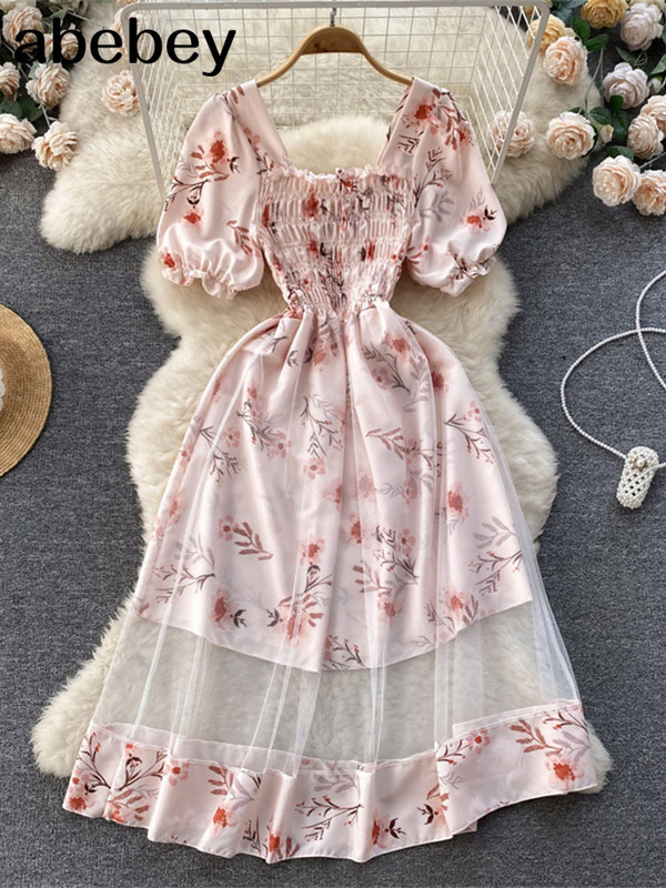 2023. gada jauna puķaina vasaras kleita sievietēm brīvdienu brīvdienu kleitas bez melnām īsām piedurknēm, slaidas franču stila sieviešu kleitas