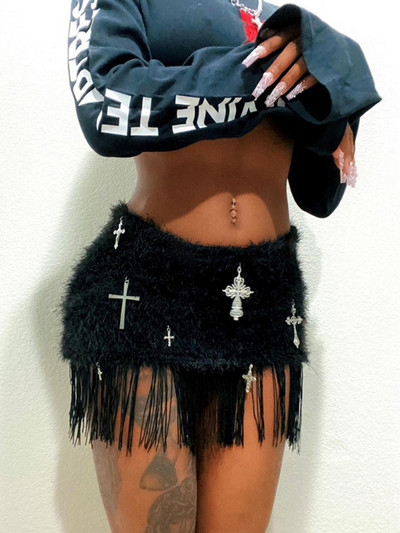 Fusta scurtă din pluș cu pandantiv în cruce pentru femei, la modă de vară, casual, grunge, punk, Y2K, Egirl, fustă neagră cu talie înaltă, haine de stradă 2023