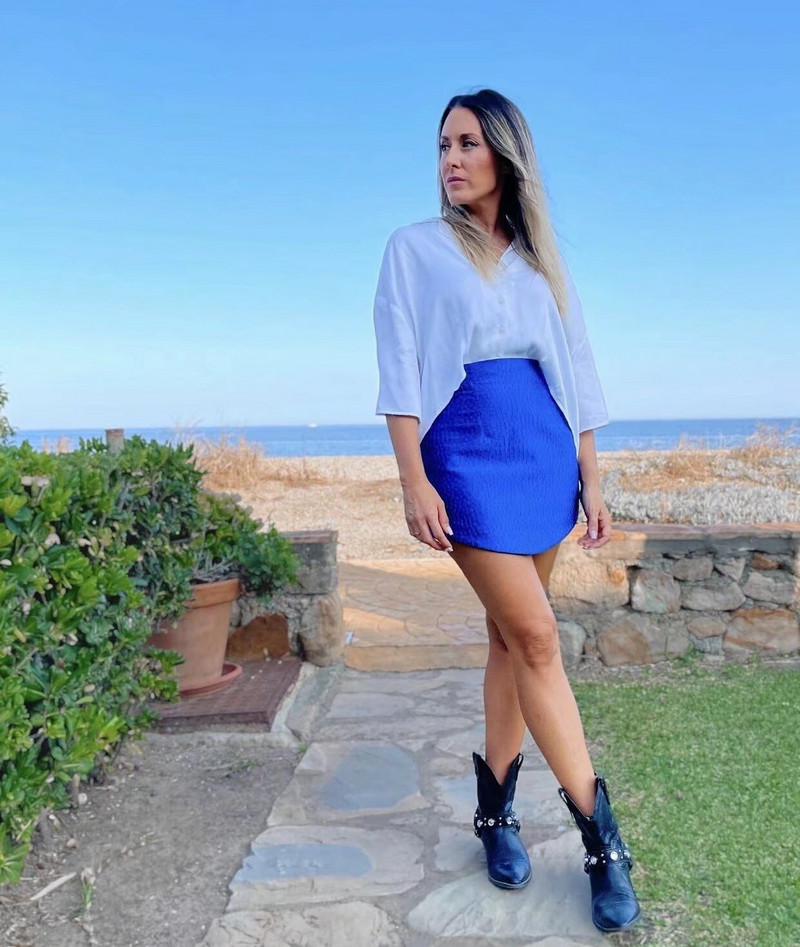 Mini fuste din satin strălucitor pentru doamne noi, sexy, 2022, șic, cu talie înaltă, Y2K, fuste bodycon, fuste scurte de petrecere vintage, la modă pentru femei.