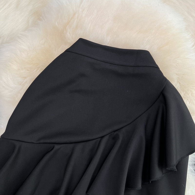 Könnyű érett szél Professzionális temperamentum toldó bojt szabálytalan vékony karcsú szexi csomag csípő félszoknya