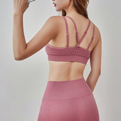 Professzionális Energy Yoga melltartó Seamless Running Back Cross Strappy sportmelltartó párnával Brassiere Woman Fitness Sportruházat