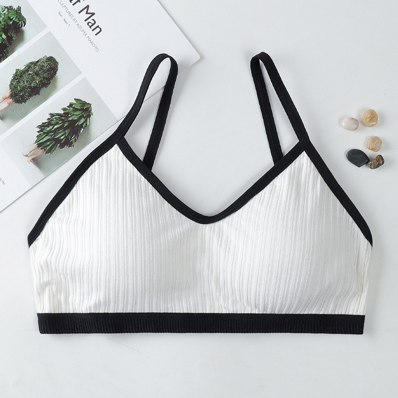 Szexi jóga sportmelltartó női mellkashoz Egy sor háromgombos Sling Vest Gym Fitness melltartó Gyűjts össze gyönyörű hátsó cső felső alsóneműt