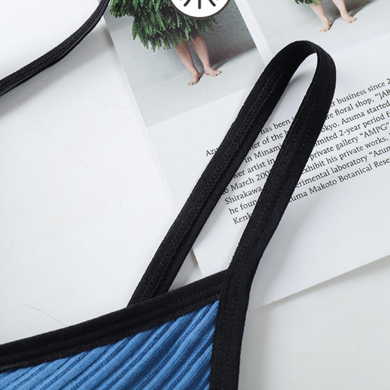 Szexi jóga sportmelltartó női mellkashoz Egy sor háromgombos Sling Vest Gym Fitness melltartó Gyűjts össze gyönyörű hátsó cső felső alsóneműt