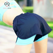 10 цвята Двуслойни дамски къси панталони Yoga Summer Beach Skinny Short Бързо съхнещи Running Short Fitness Jogging P088