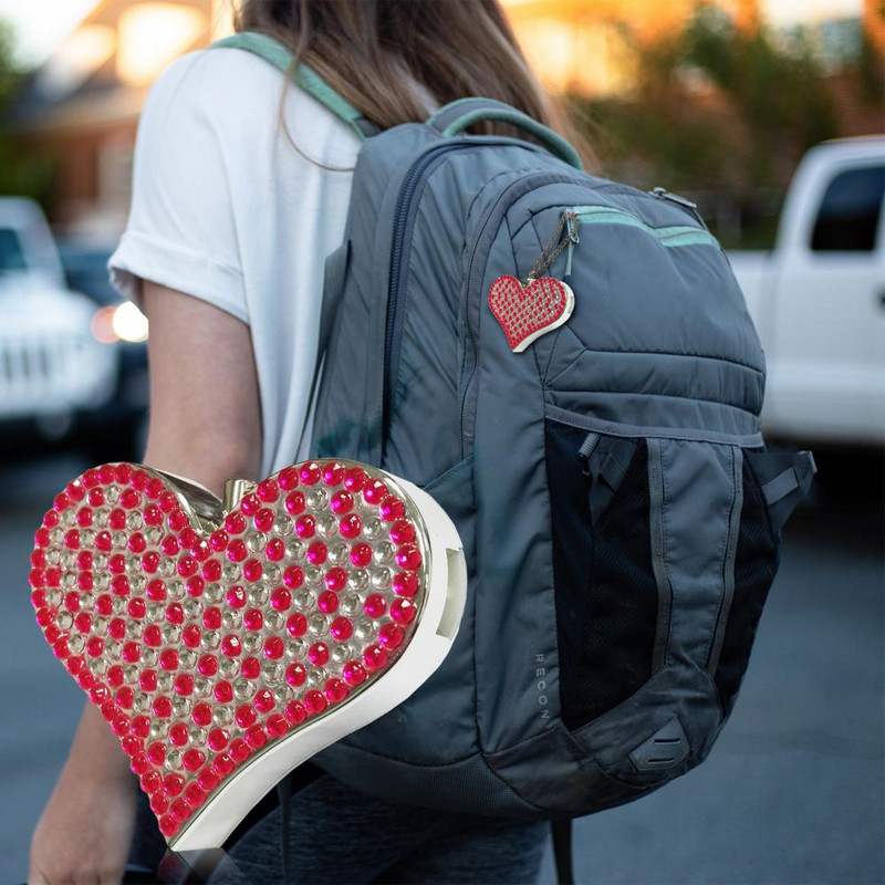 CJ-003B kulcsok lánc biztonsági riasztó be/ki kapcsoló strasszos szív alakú hordozható személyi biztonsági riasztó farkasellenes riasztóeszköz