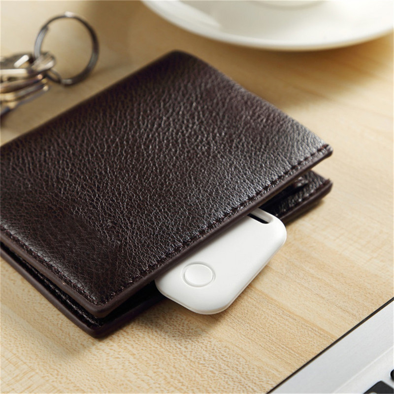 Mini jälgimisseade Bluetooth-ühilduv V4 0 rakenduse asukoha tuvastamine lemmikloomade rahakottide seljakottide jaoks mõeldud kaug-selfie katiku abil