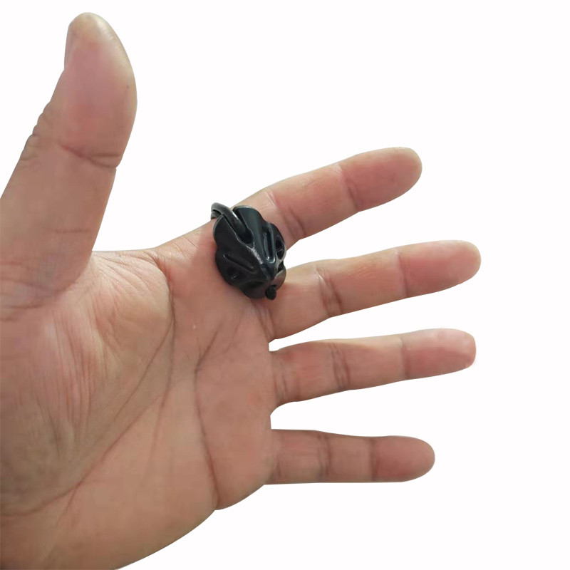 2 gab. Taktiskā Aizsardzības pirkstu gredzens Paslēpts Grifa rokturis Personiskā drošība Pašaizsardzība Cīņa ar izdzīvošanu ārkārtas situācijā āra