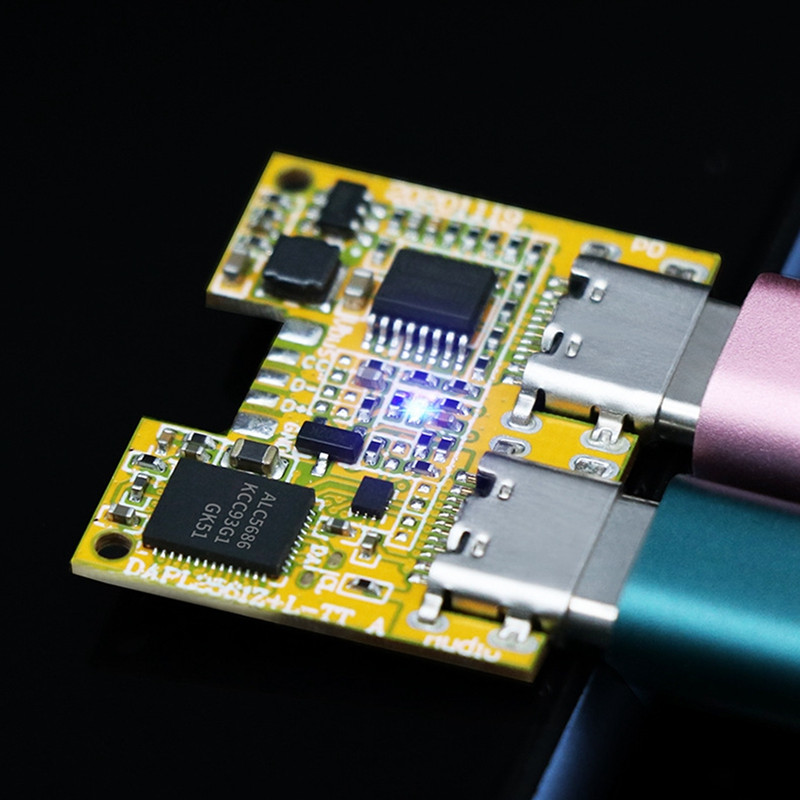 Kahe C-tüüpi digitaalse heliadapteri moodul ALC5686LED, lugude kuulamine ja laadimine, 2 in1 digitaalne heli dekodeerimisplaat