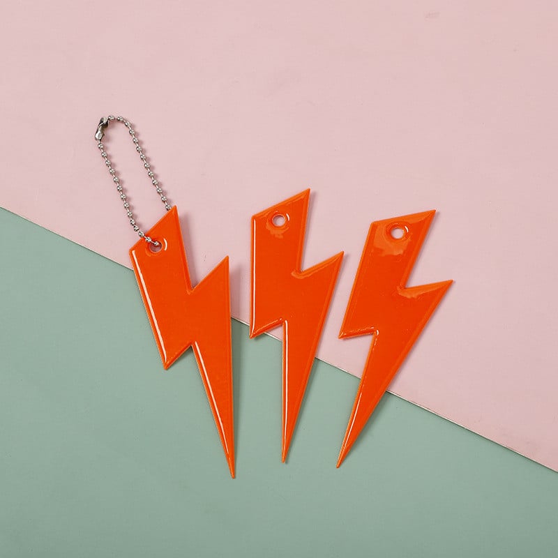 Žaibą atspindintis raktų pakabukas Gero matomumo pakabukas Kūrybiniai krepšiai Juostiniai papuošalai Suaugusiems vaikams Saugus atšvaitas Priedai