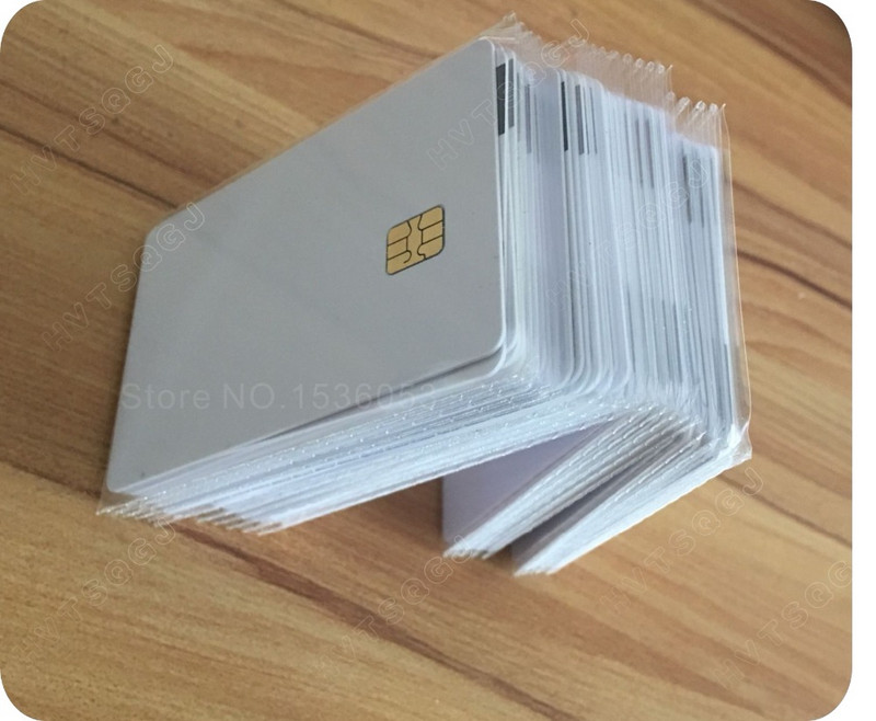 50PC SLE4442 su 2 takelių Hi Co magnetine juostele, kontaktine Smart IC mažų lustų kompozicine kortele, skirta ID spausdintuvui, galima spausdinti