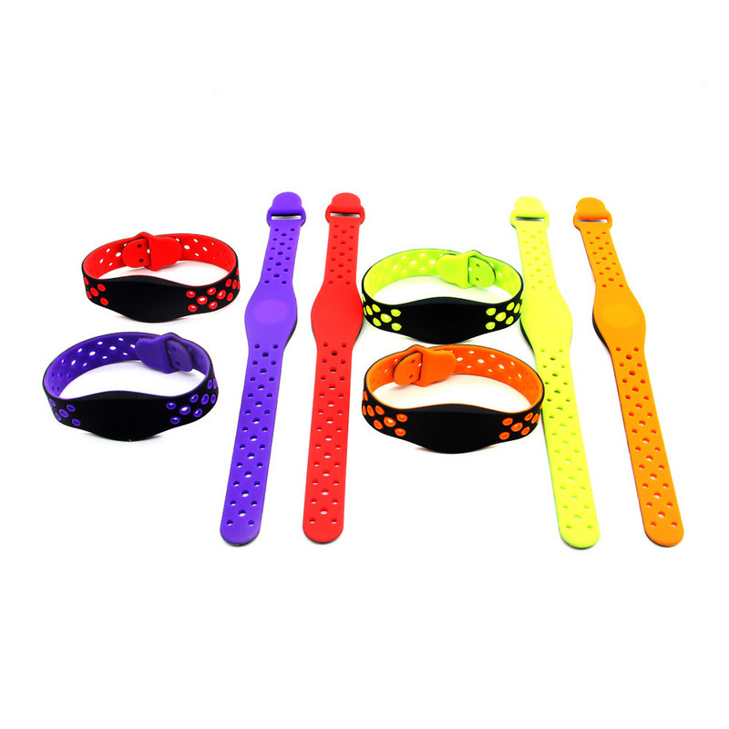 Beskontaktna ID kartica Pasivna samo za čitanje 125KHz Alien EM4100 TK4100 RFID kartica Vodootporna sigurnosna ABC silikonska narukvica Oznaka za privjesak