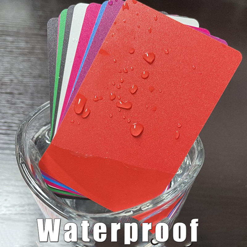 NTAG215 värviline NFC-kaart Tagmo jaoks töötab lülitiga. Saadaval kõigi NFC-mobiiltelefonide jaoks