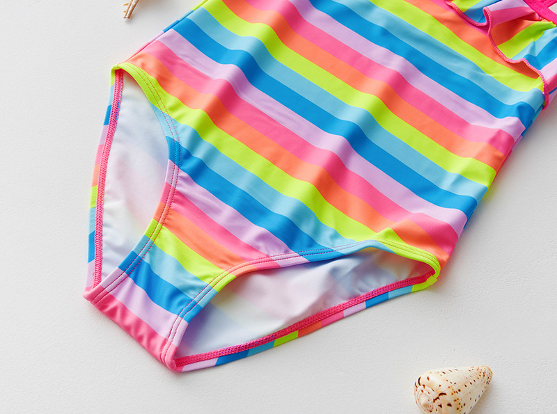 4-14-aastastele tüdrukutele mõeldud ujumisriided Värvilised ribad tüdrukute ujumistrikoo ühes tükis Laste ujumisriided Kvaliteetne tüdrukute ujumisriietus