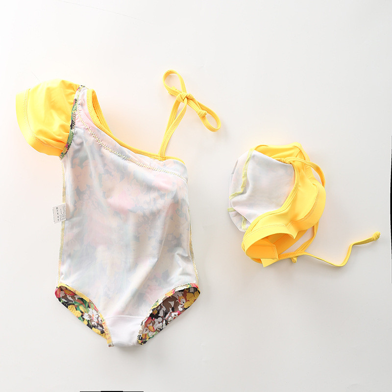 1~7Y Baby Girls úszóruha Fodor stílusú gyermek fürdőruha Úszóruha kislányoknak egyrészes strandruha Cap-SW442-vel