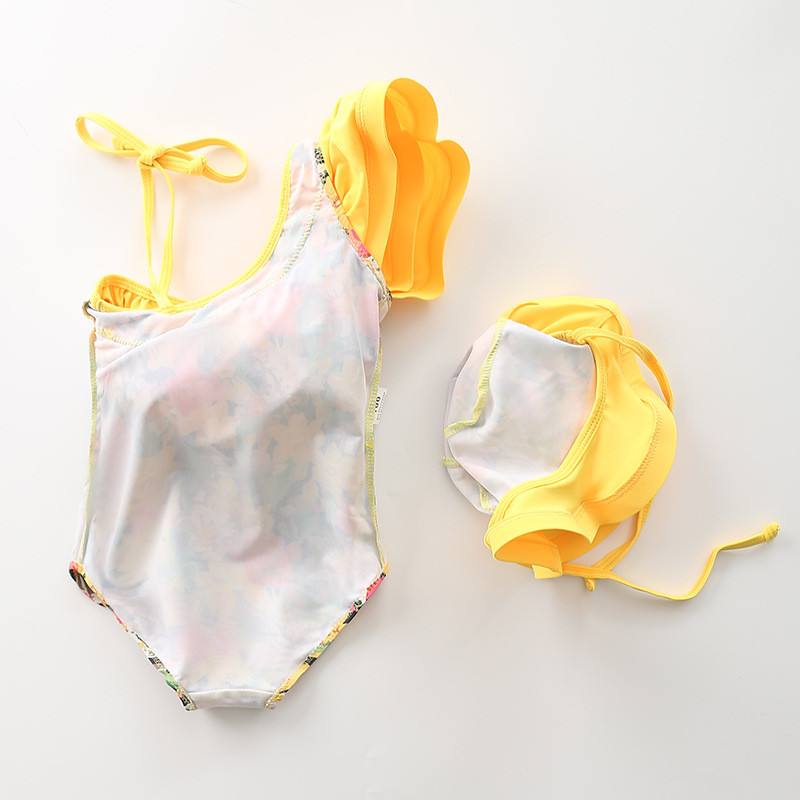 1~7Y Baby Girls úszóruha Fodor stílusú gyermek fürdőruha Úszóruha kislányoknak egyrészes strandruha Cap-SW442-vel