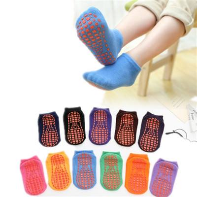 Нови неплъзгащи се детски спортни чорапи Бебешки чорапи за момчета и момичета Памучни чорапи за под Чорапи за батут Дамски дишащи чорапи за пилатес Йога