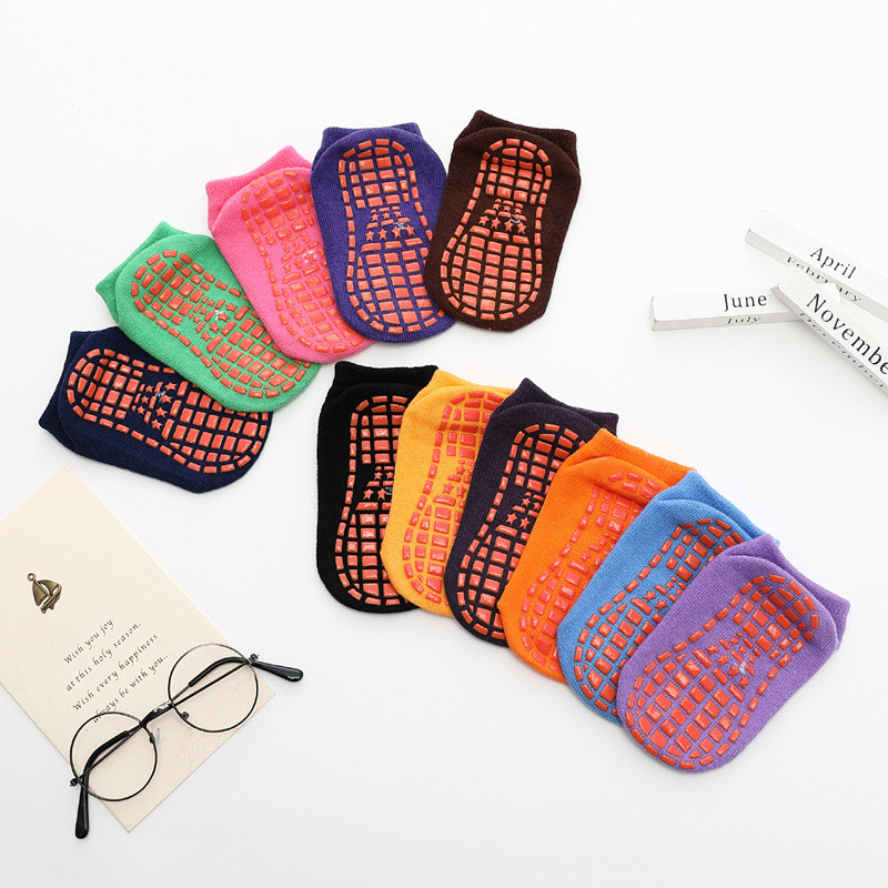 Νέες αντιολισθητικές παιδικές αθλητικές κάλτσες μωρά αγόρια και κορίτσια Βαμβακερές κάλτσες δαπέδου Κάλτσες τραμπολίνο Γυναικείες κάλτσες γιόγκα Pilates