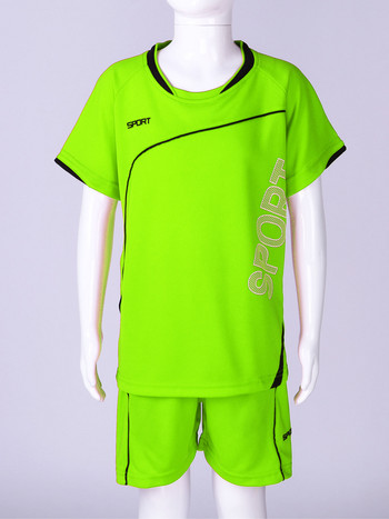 Детски комплекти спортна футболна униформа за момчета Дишаща горна част с щампа на букви с къс ръкав и къси панталони Футболно спортно облекло за бягане