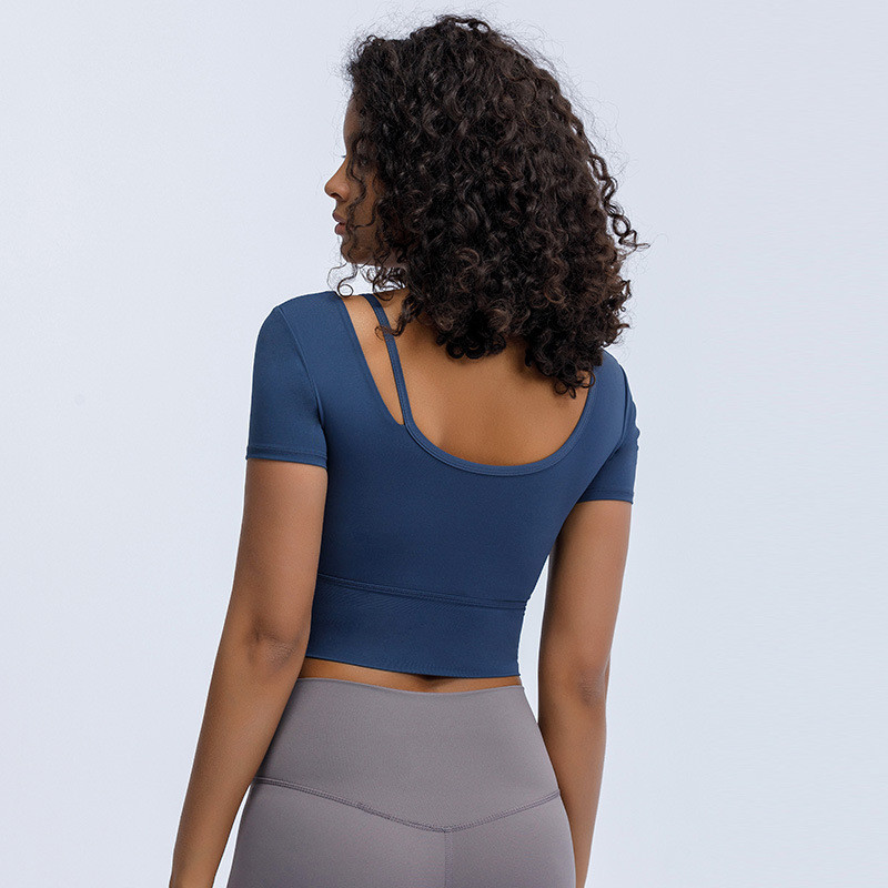 Fitnesa apģērbi Sieviešu ar īsām piedurknēm Skaistums Atpakaļ Sports Top Crop Are Thin Running T-krekls cieši pieguļošs Tīklsarkans Jogas apģērbs