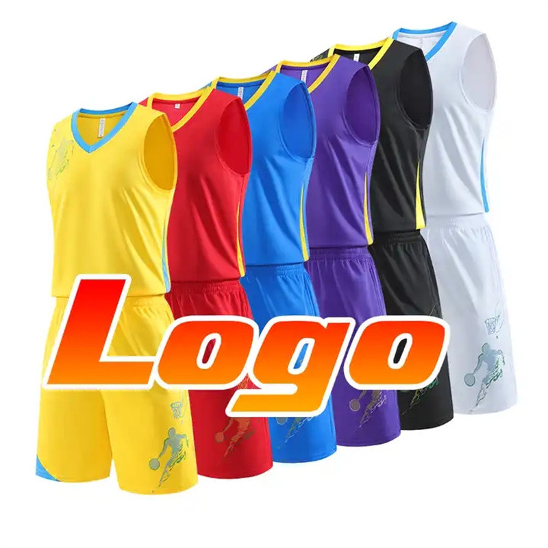 Egyszerű stílusú színes gyerekeknek felnőtt kosárlabda mezek, egyéni edzési játék pulóver, légáteresztő, bő, nagy méretű sportruházat szett