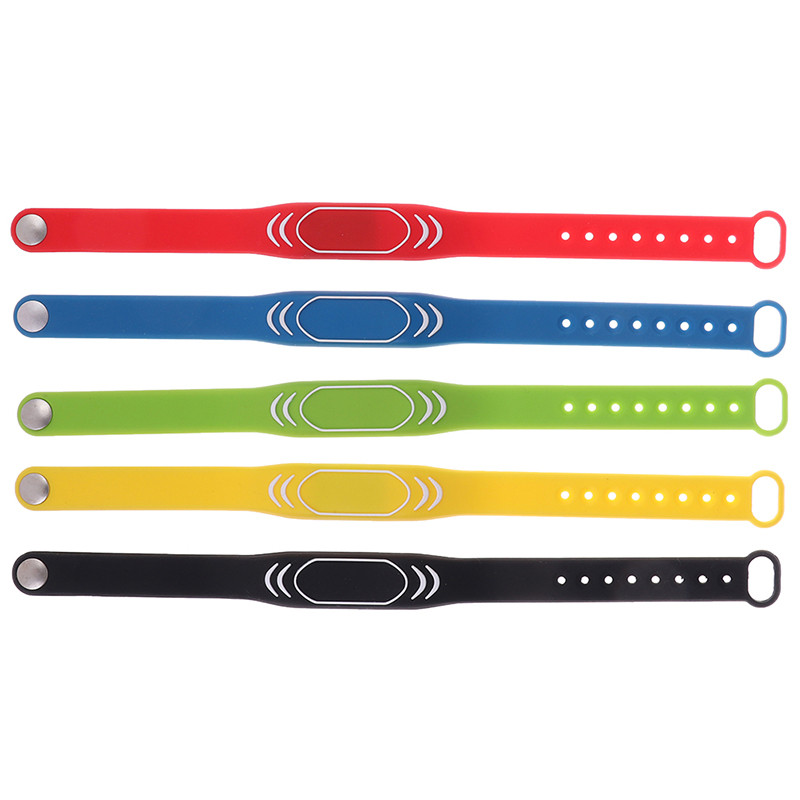 1 vnt. ID 125KHz RFID EM4100/TK4100 Tik skaitoma reguliuojama minkšta apyrankė, silikoninė apyrankė, prieigos valdymo sistemos kortelė