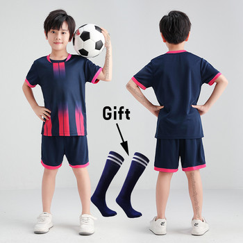 Горещи футболни фланелки за деца и възрастни Подаръчни чорапи Момчета Момичета Дамски комплекти футболни фланелки Мъжки Детски футболни униформи Футболни екипи Деца