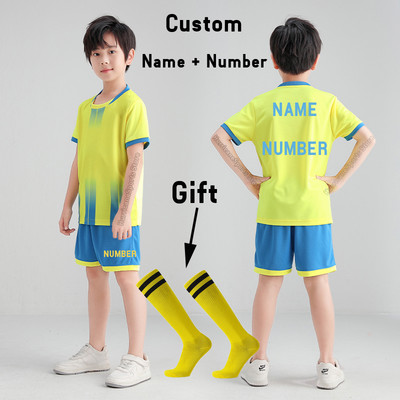 Горещи футболни фланелки за деца и възрастни Подаръчни чорапи Момчета Момичета Дамски комплекти футболни фланелки Мъжки Детски футболни униформи Футболни екипи Деца