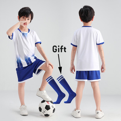 Горещи футболни фланелки за деца и възрастни Подаръчни чорапи Момчета Момичета Дамски комплекти футболни фланелки Мъжки Детски футболни униформи Футболни екипи Деца