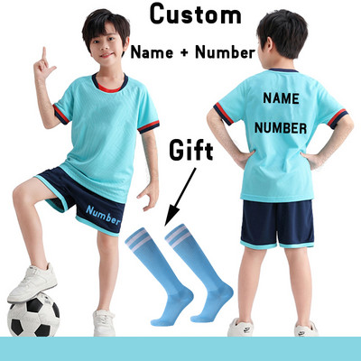 Горещи футболни фланелки за деца и възрастни Подаръчни чорапи Момчета Момичета Дамски комплекти футболни фланелки Мъжки Детски футболни униформи Футболни екипи Деца