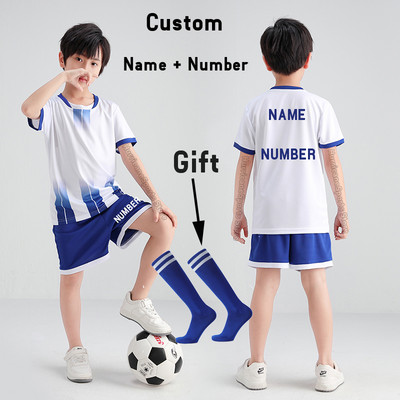 Горещи футболни фланелки за деца и възрастни Подаръчни чорапи Момчета Момичета Дамски комплекти футболни фланелки Мъжки Детски футболни униформи Футболни екипи Деца