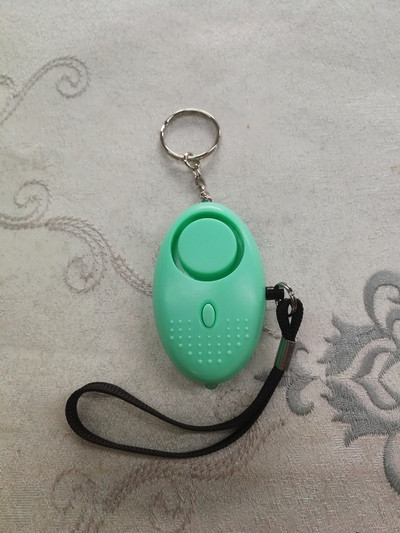 130db Protect Alert Personiskā aizsardzības sirēna Pretuzbrukuma drošība bērniem Meitenes Vecākas sievietes nēsā skaļu panikas trauksmi