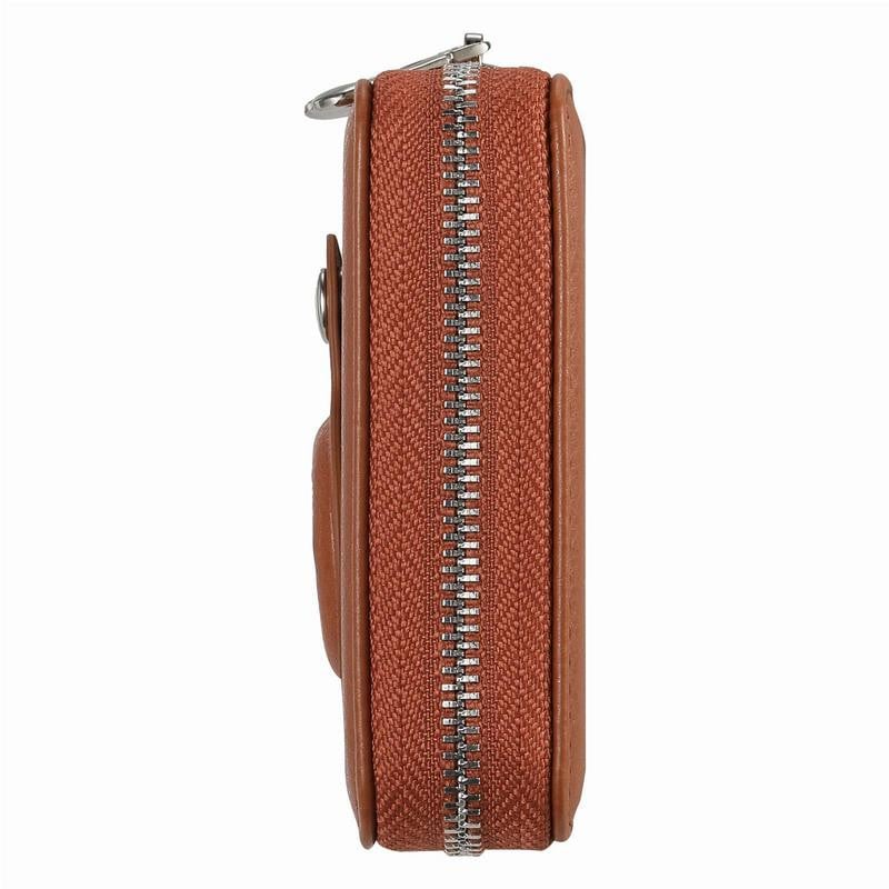 Maks, kas paredzēts gaisa marķējumam, atrašanās vietas izsekotājs, ādas maciņš, divu karšu lielas ietilpības kredītkaršu turētājs, monētu kabata pret pazaudēšanu