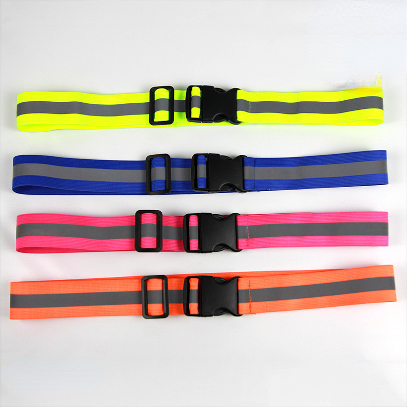 Helkurrihmad jooksmiseks hästi nähtavad öised turvavarustus lastele meestele naistele reguleeritava vöökohaga elastne helkurvöö