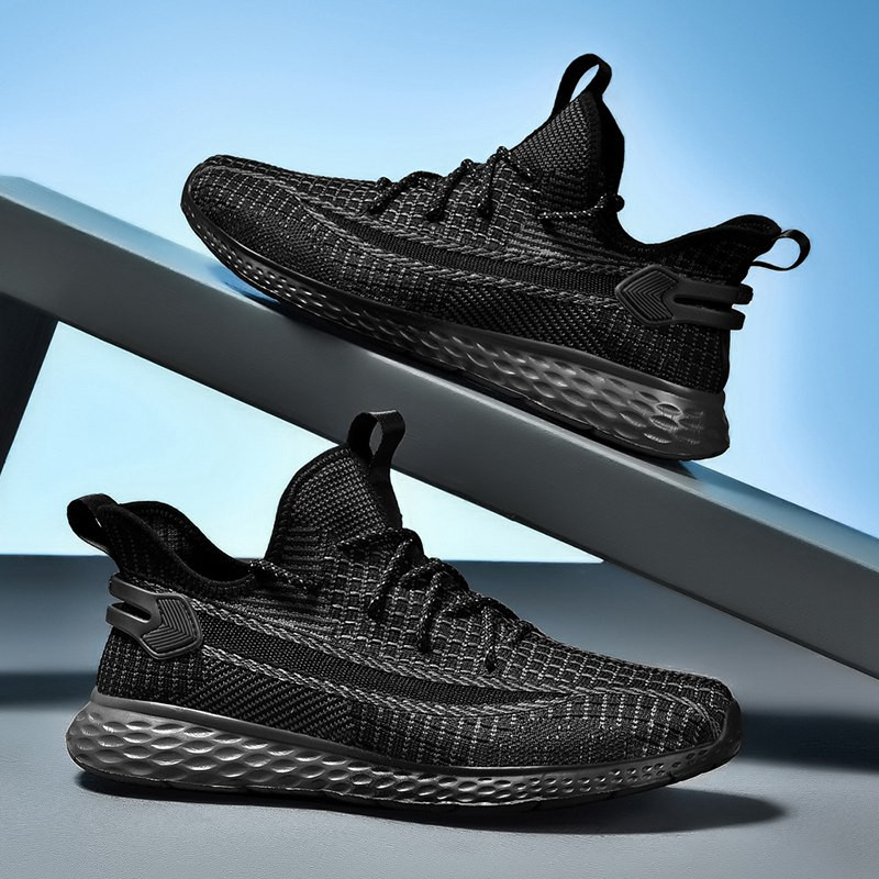 Jaunas čības vīriešiem elpojošs sieta mīksts un ērti skriešanas sporta apavi Viegli unisex sieviešu sporta apavi pāriem