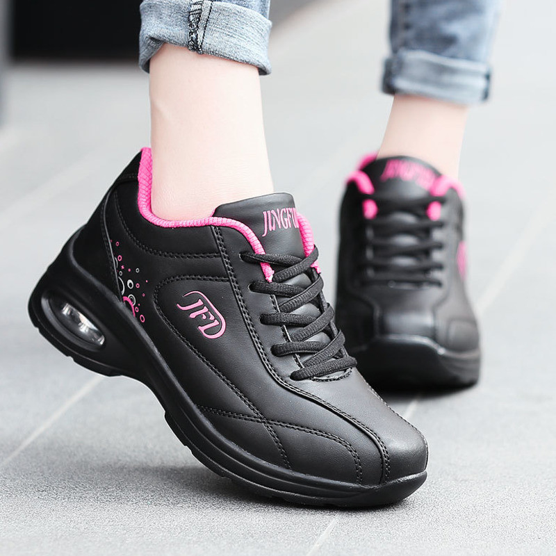 Sieviešu zīmola skriešanas apavi Sievietēm Ērti ūdensnecaurlaidīgi ādas apavi grozam sievietēm Augstas platformas kedas spilvens sporta apavi