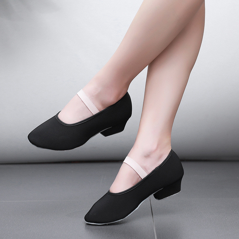 Skolotāju deju apavi tēlu reprezentācijas sievietes mīkstas audekla apavi balets bērniem prakses prasmes, sporta kurpes, balles zāle