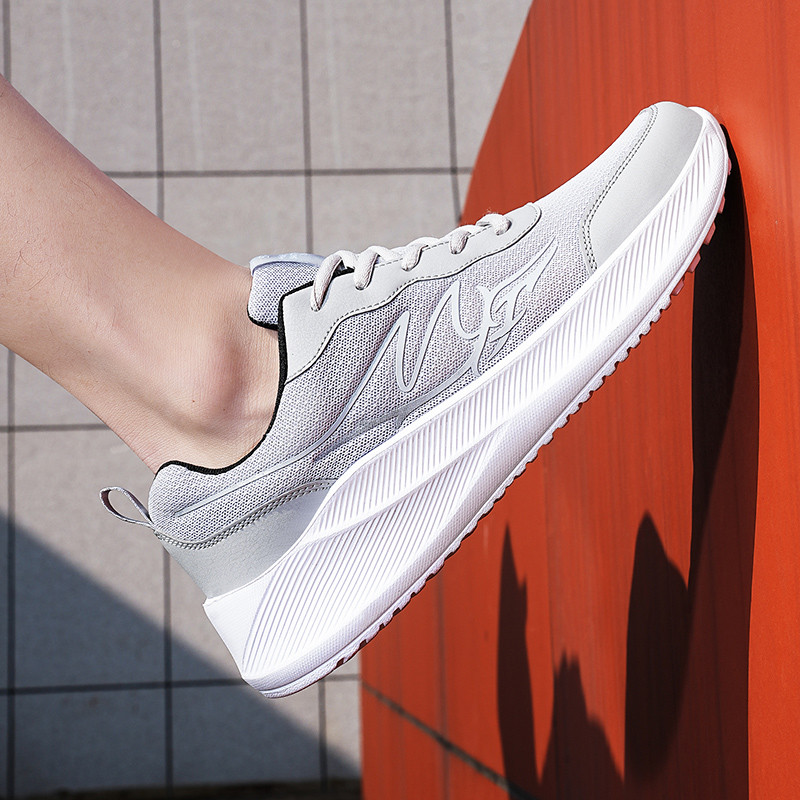 Vasaras vīriešu skriešanas apavi sieta Ērti vīriešu pastaigu apavi Ikdienas āra elpojošas sporta kedas Sporta apavi Zapatillas