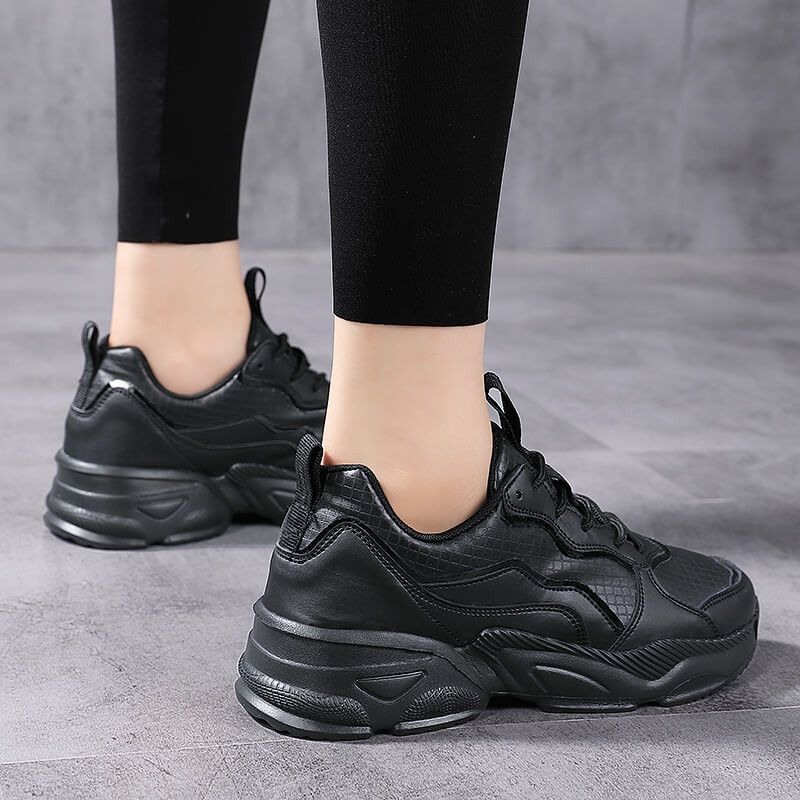 Kurpes Sieviešu skriešanas apavi Ērti Elpojoši Modes Āra Sporta Apavi augumam Zapatillas Deportivas