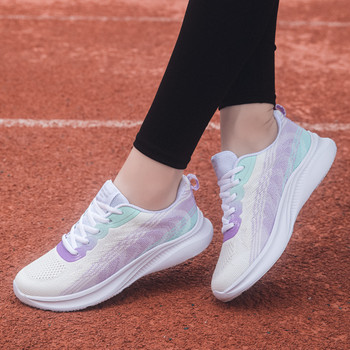 2022 Дамски спортни обувки Модни маратонки на платформа Дамски пролетни зимни плоски обувки Маратонки за бягане за жени