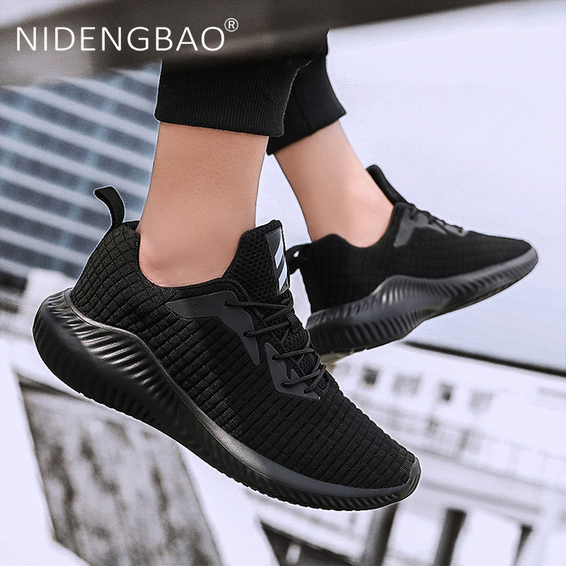 Férfi futócipők légáteresztő könnyű kültéri sport Férfi gyalogló kocogás edzőcipők 39-46 Chaussure Homme