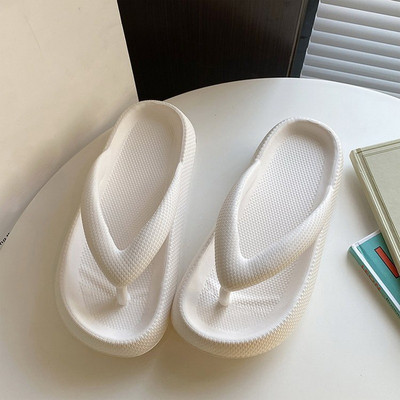 Jaunas EVA vasaras sieviešu čības Cute Catroon Shark formas slaidi āra mājās Vannas istaba Sieviešu apavi Flip Flops Vīriešu Pāri Sandales